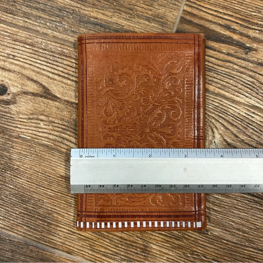 Handmade Genuine Leather Wallet – Made in Morocco